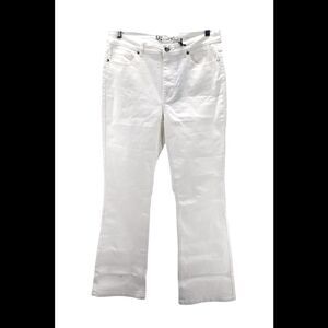 DG2 by Diane Gilman Virtual Stretch Boot-Cut Jean Basic White - Petite